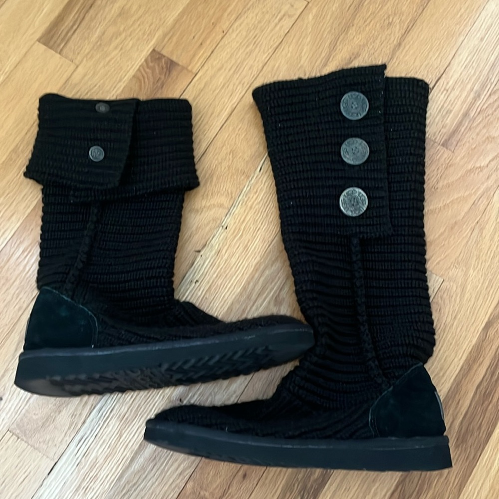 Knit Ugg